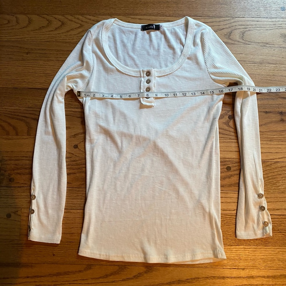 Kissfix Ribbed Button-Detail Henley - Picture 2 of 5